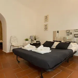 https://roman-grotto-experience-5pax.it-romehotels.com